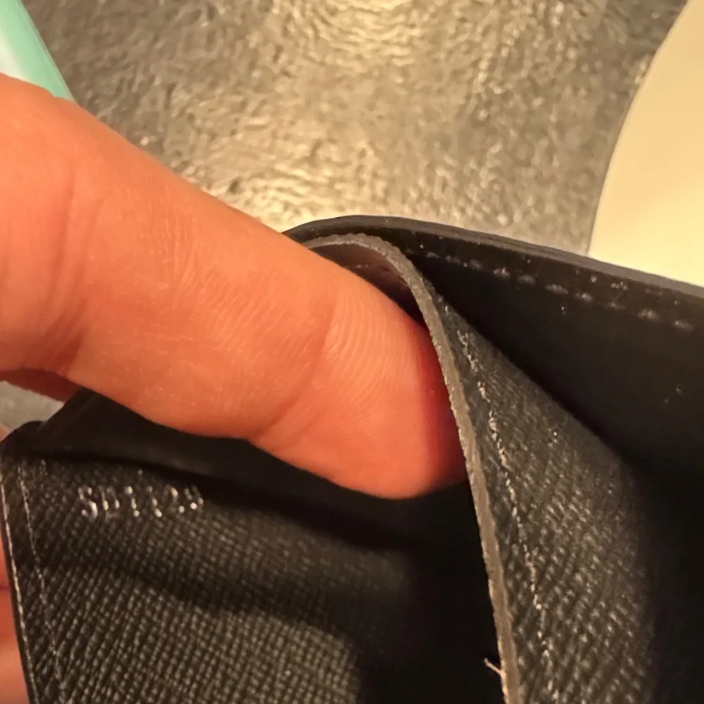 Louis Vuitton Black Monogram Eclipse Card Holder - Picture 4 of 4